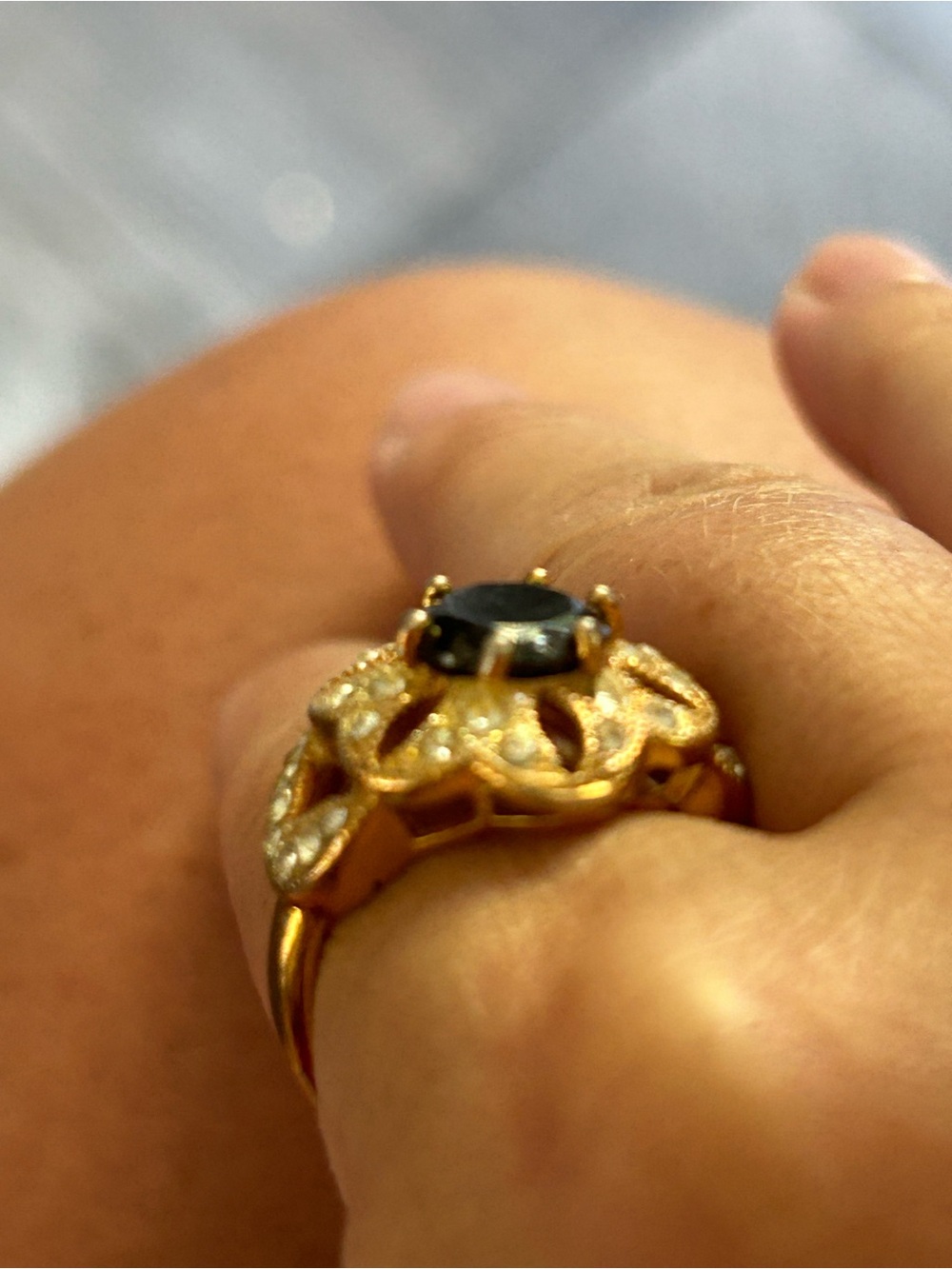 4/$100 Gold-Tone Black Stone Ring with Pave Accents size 7 3/4 - Picture 6 of 9